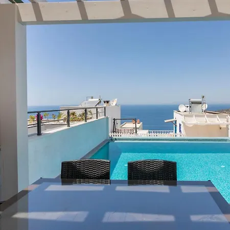 Astounding House With Private Pool And Charming Sea View In Bodrum